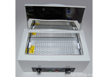 Сухожаровой шкаф для стерилизации маникюрных инструментов